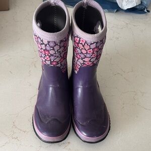 Girls Bog Boots